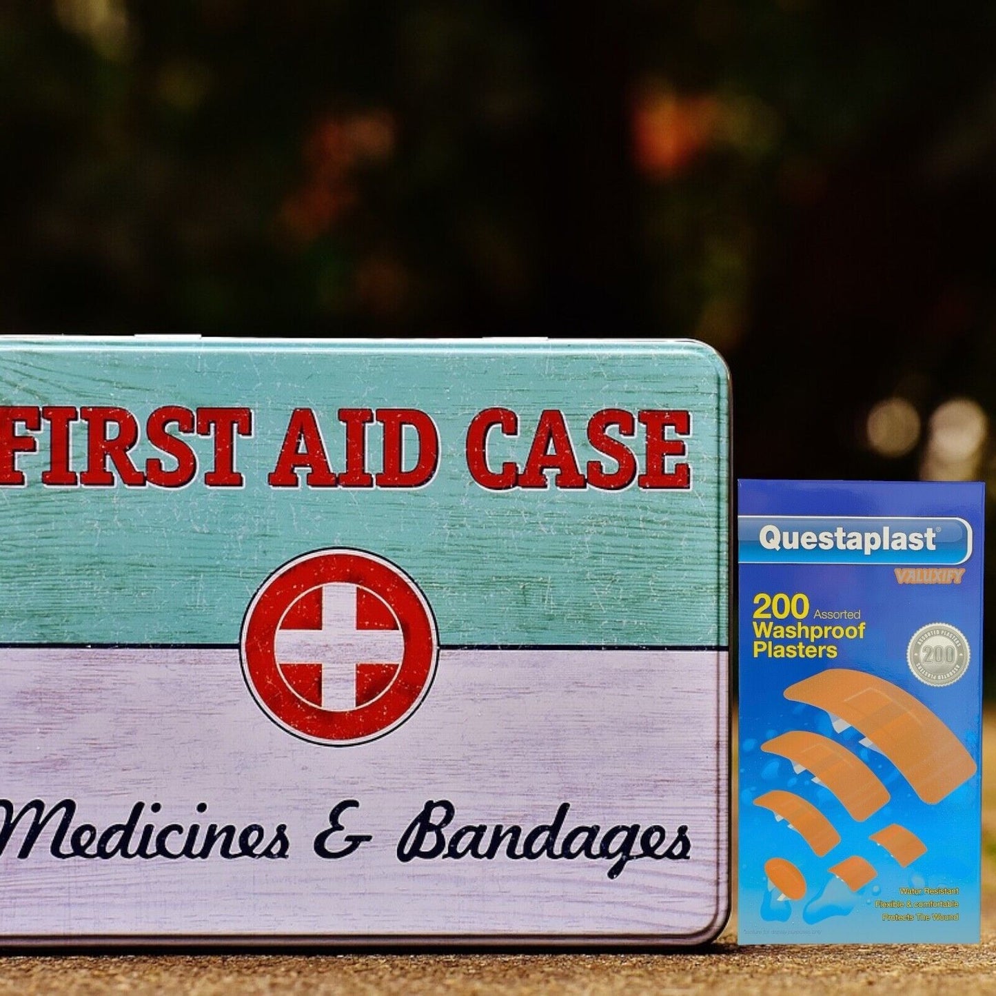 200 Assorted Washproof Plasters Waterproof Breathable Adhesive First Aid Healing